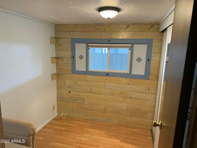 535 S ALMA SCHOOL Road 91, Mesa, AZ 85210