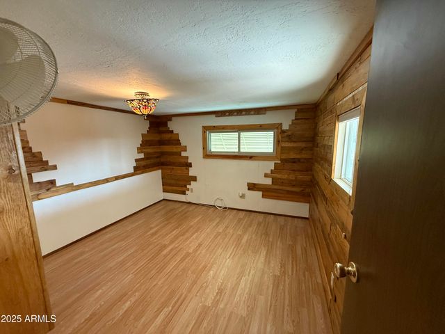 535 S ALMA SCHOOL Road 91, Mesa, AZ 85210