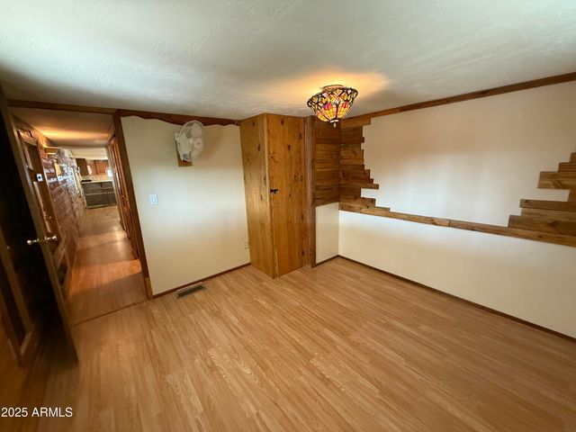 535 S ALMA SCHOOL Road 91, Mesa, AZ 85210