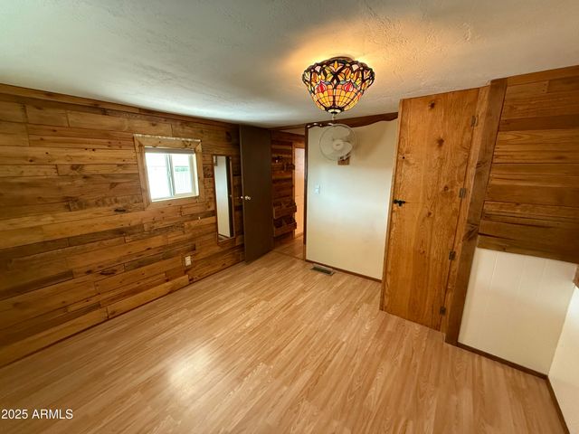 535 S ALMA SCHOOL Road 91, Mesa, AZ 85210