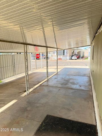 535 S ALMA SCHOOL Road 91, Mesa, AZ 85210