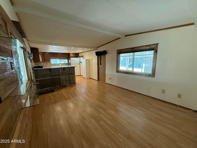 535 S ALMA SCHOOL Road 91, Mesa, AZ 85210