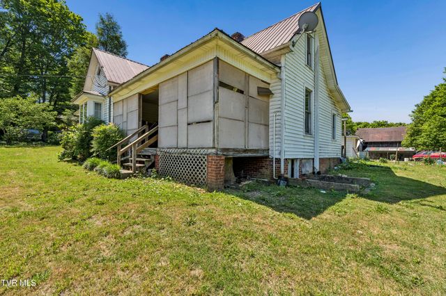113 Mcinturff Lane, Johnson City, TN 37604