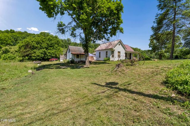 113 Mcinturff Lane, Johnson City, TN 37604