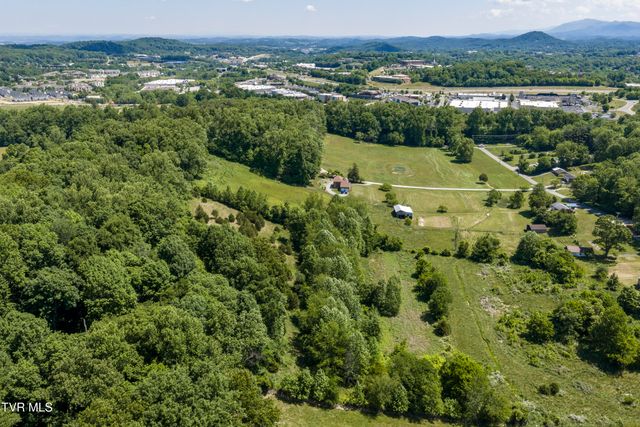 113 Mcinturff Lane, Johnson City, TN 37604