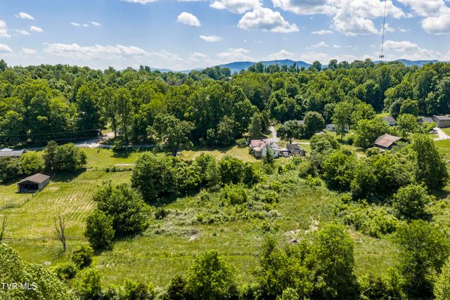 113 Mcinturff Lane, Johnson City, TN 37604