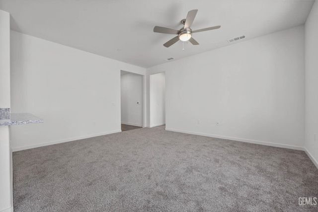 7906 Blueberry Avenue, Bakersfield, CA 93313