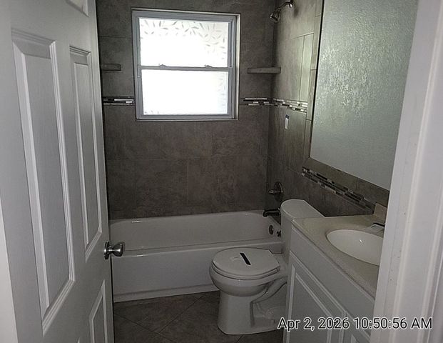 1614 NW Beechwood Dr, Lawton, OK 73505