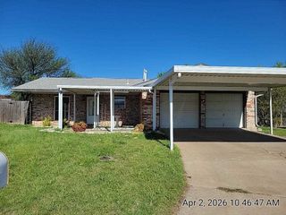 1614 NW Beechwood Dr, Lawton, OK 73505