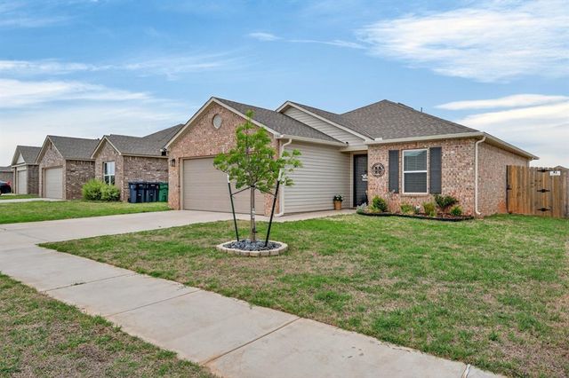 11613 NW 95th Street, Yukon, OK 73099