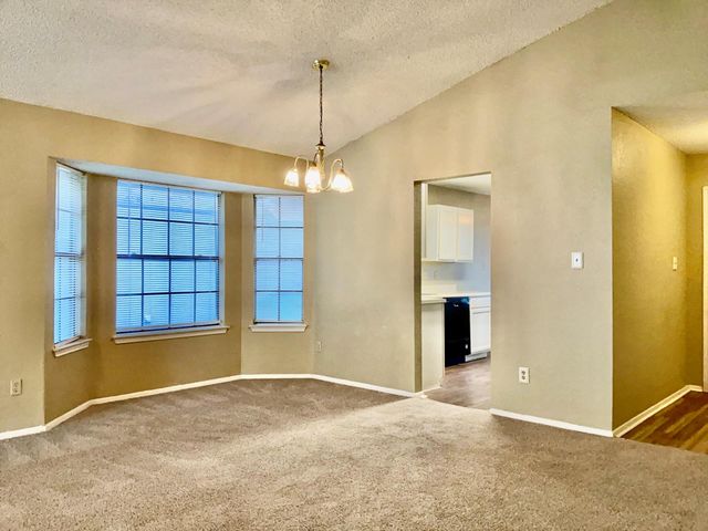 2105 Balsam WAY, Round Rock, TX 78665