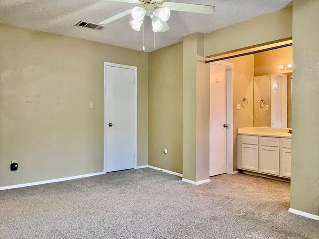 2105 Balsam WAY, Round Rock, TX 78665