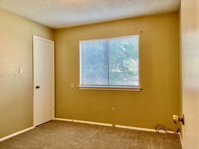 2105 Balsam WAY, Round Rock, TX 78665