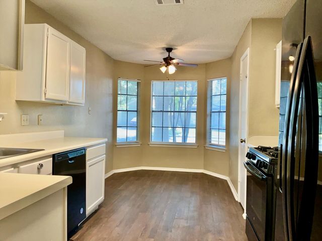 2105 Balsam WAY, Round Rock, TX 78665