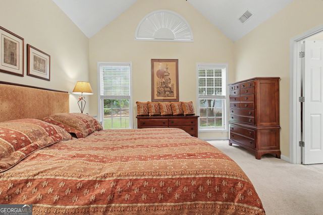 63 Avondale, Newnan, GA 30265
