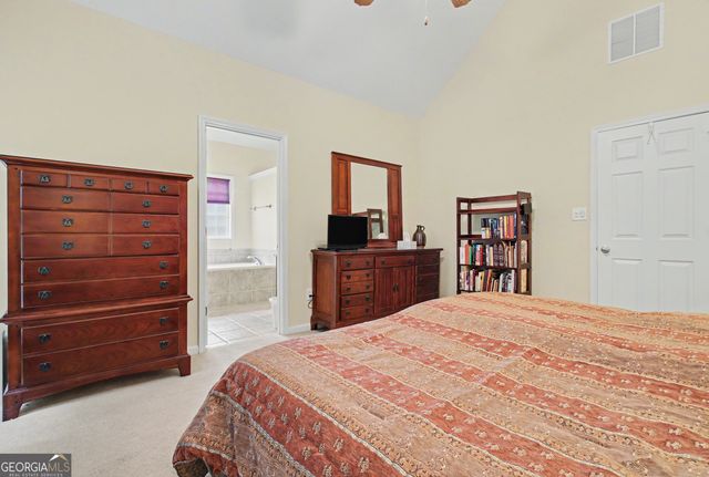 63 Avondale, Newnan, GA 30265