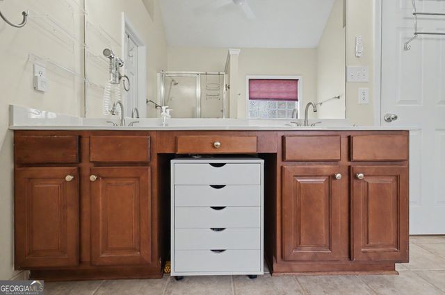 63 Avondale, Newnan, GA 30265