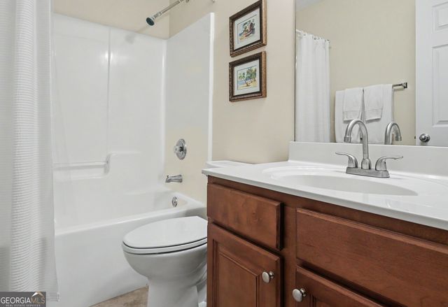 63 Avondale, Newnan, GA 30265