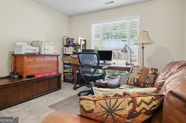 63 Avondale, Newnan, GA 30265