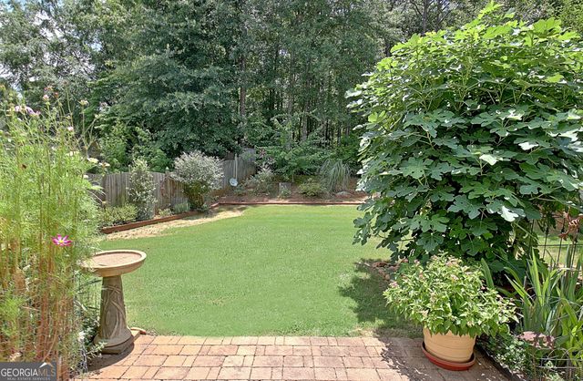 63 Avondale, Newnan, GA 30265