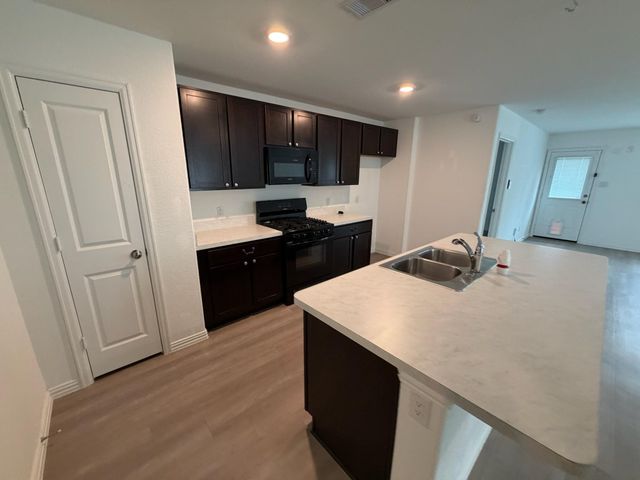 3339 Avary River Lane, Richmond, TX 77406