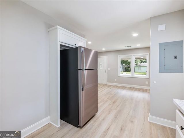 2862 Argyle Drive NW, Atlanta, GA 30318