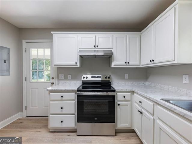 2862 Argyle Drive NW, Atlanta, GA 30318