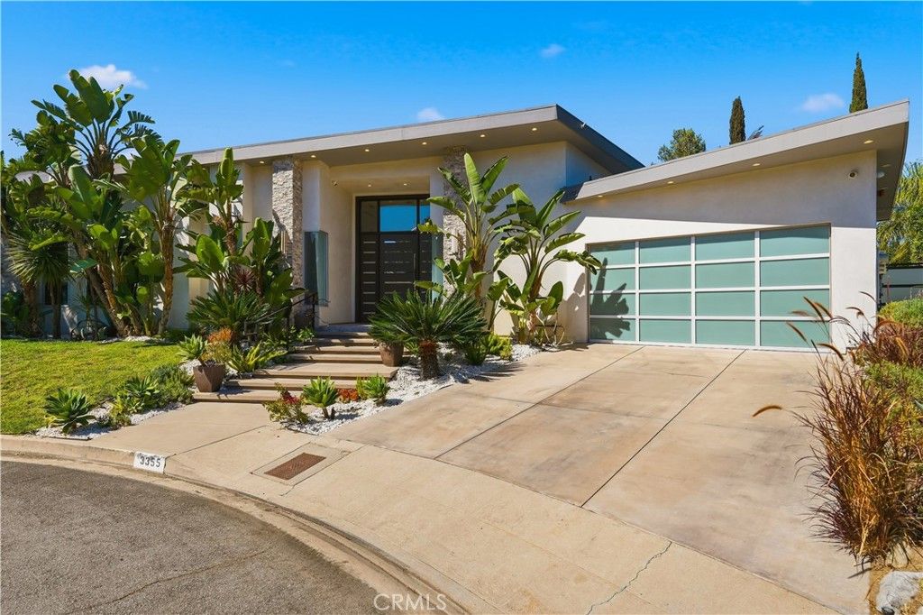 3355 Wrightview Place, Studio City, CA 91604 — photo 5