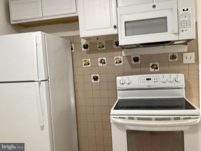 250 MANASSAS, Manassas Park, VA 20111