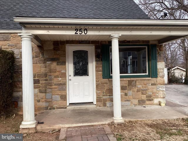 250 MANASSAS, Manassas Park, VA 20111