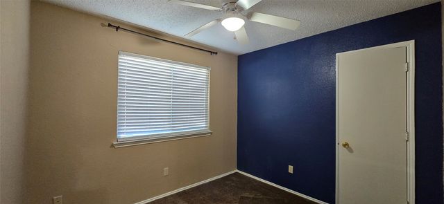 923 Westover Drive, Lancaster, TX 75134