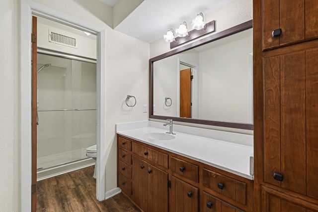 805 Wes Michael Road, Bonham, TX 75418
