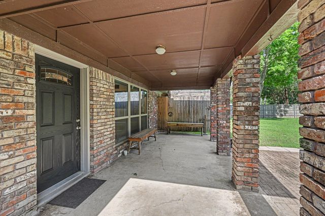 805 Wes Michael Road, Bonham, TX 75418