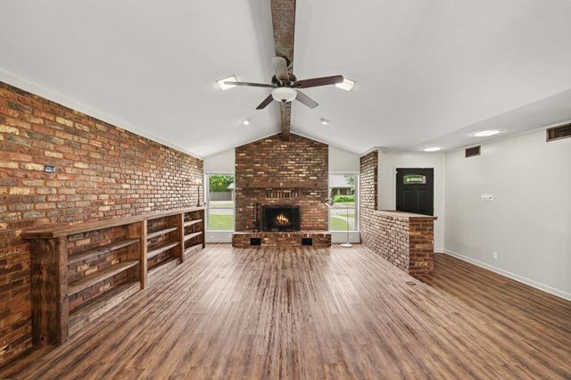 805 Wes Michael Road, Bonham, TX 75418