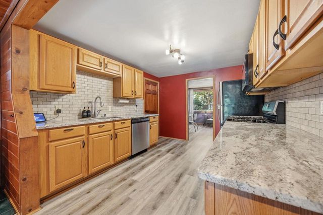 513 N High Street, Fort Atkinson, WI 53538