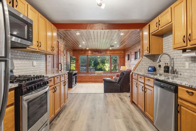 513 N High Street, Fort Atkinson, WI 53538