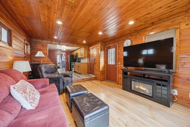 513 N High Street, Fort Atkinson, WI 53538