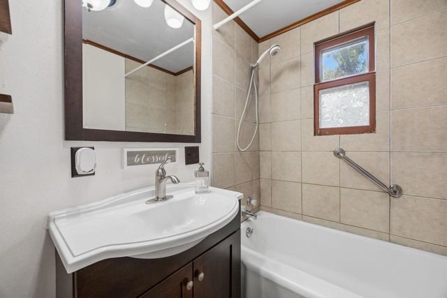 513 N High Street, Fort Atkinson, WI 53538