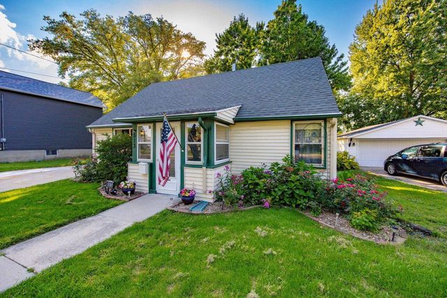 513 N High Street, Fort Atkinson, WI 53538