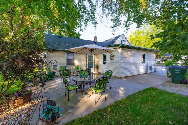 513 N High Street, Fort Atkinson, WI 53538
