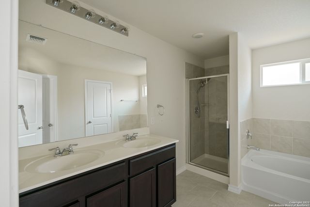 213 Gravel Gray, Cibolo, TX 78108