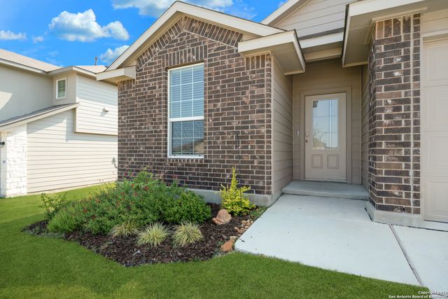 213 Gravel Gray, Cibolo, TX 78108