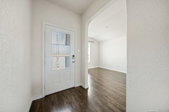 213 Gravel Gray, Cibolo, TX 78108