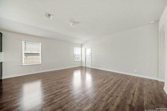 213 Gravel Gray, Cibolo, TX 78108