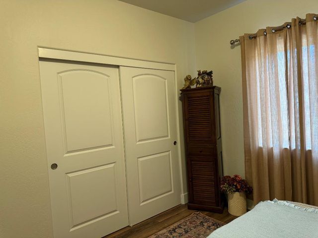 340 Cedar Ridge Drive, Cave Junction, OR 97523