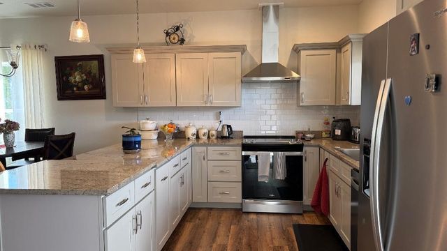 340 Cedar Ridge Drive, Cave Junction, OR 97523