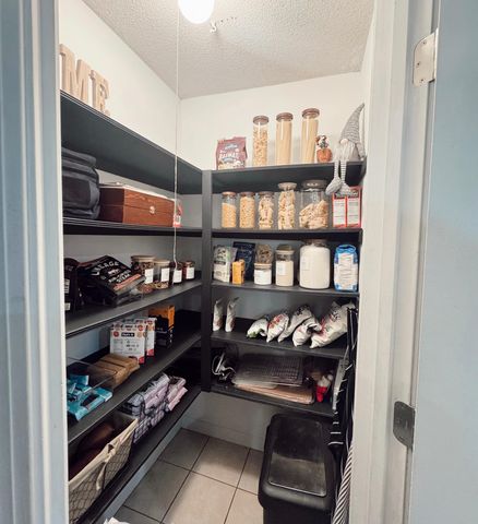 1416 W GEORGETOWN LP, Columbia, MO 65203