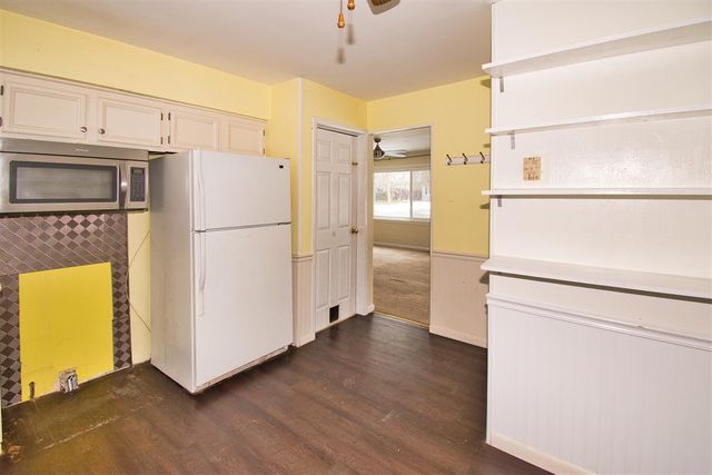 903 N Detroit Street, Buchanan, MI 49107