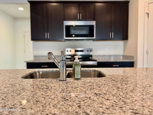 25272 W CHANUTE Pass, Buckeye, AZ 85326