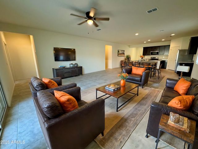 25272 W CHANUTE Pass, Buckeye, AZ 85326